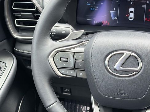 Used 2026 Lexus IS 350 F Sport w/ Accessory Package Z1 RWD image 9
