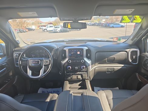 Used 2022 GMC Sierra 1500 SLT w/ SLT Premium Package image 16