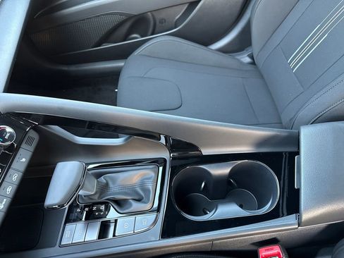 New 2026 Hyundai Elantra SEL Sport image 28