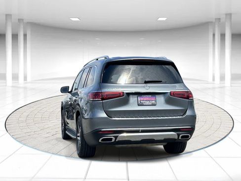 Used 2023 Mercedes-Benz GLS 450 4MATIC image 3
