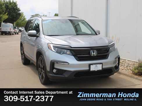 Certified 2021 Honda Pilot Special Edition image 3
