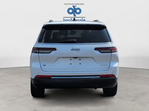 Used 2022 Jeep Grand Cherokee L Laredo w/ Luxury Tech Group I AWD/4WD image 6