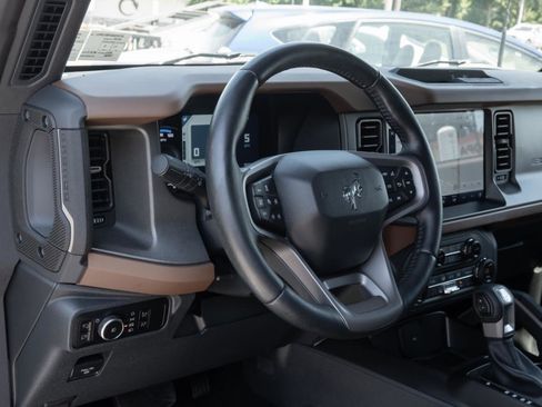 Used 2024 Ford Bronco Outer Banks AWD/4WD image 22