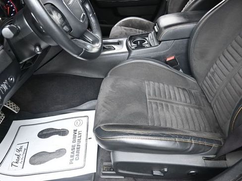 Used 2017 Dodge Charger R/T image 15