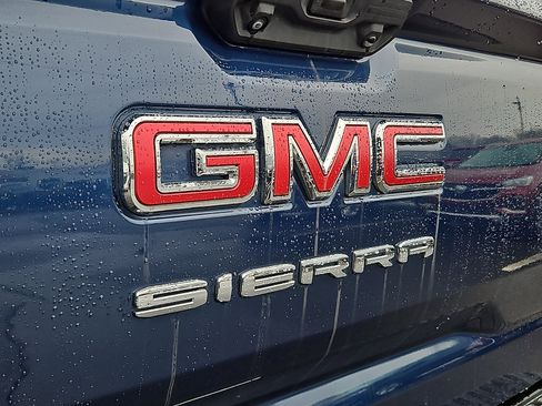 Certified 2023 GMC Sierra 1500 Pro w/ Graphite Edition image 29