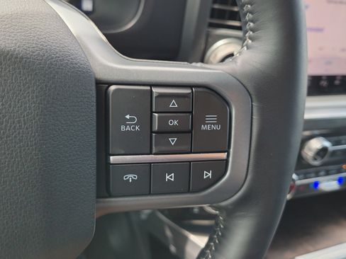 Used 2024 Ford F250 Lariat w/ Lariat Ultimate Package AWD/4WD image 22