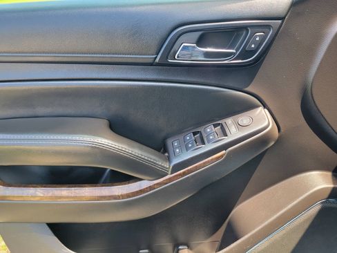 Used 2016 Chevrolet Tahoe 4WD image 22