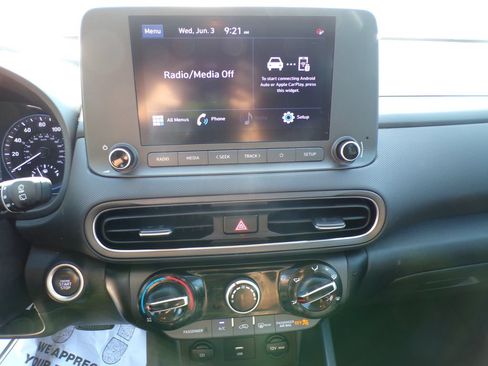 Certified 2022 Hyundai Kona SEL AWD/4WD image 25