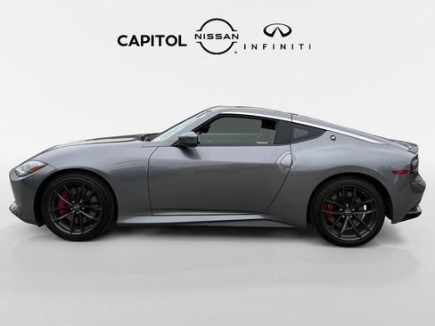 Used 2024 Nissan Z Performance w/ Floor Mat Package image 10