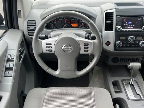 Used 2015 Nissan Frontier SV w/ SV Value Truck Package image 16