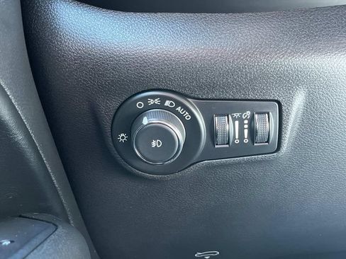 Certified 2024 Jeep Compass Trailhawk w/ Trailhawk Convenience Group AWD/4WD image 41