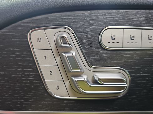 Used 2024 Mercedes-Benz GLE 350 4MATIC image 28