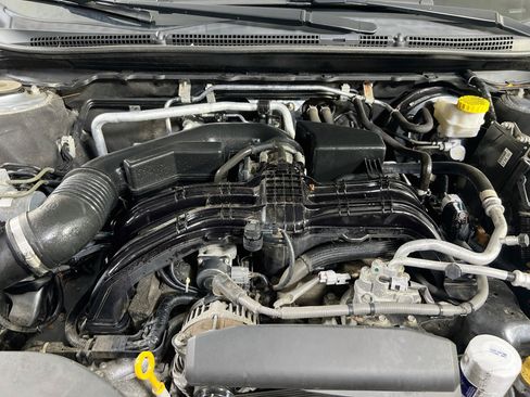 Used 2021 Subaru Outback Limited AWD/4WD image 30