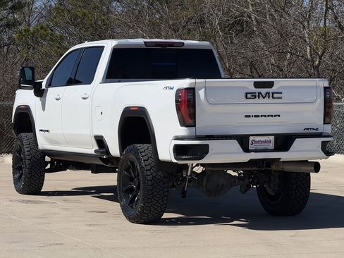 Used 2024 GMC Sierra 3500 AT4 w/ AT4 Premium Plus Package AWD/4WD image 4