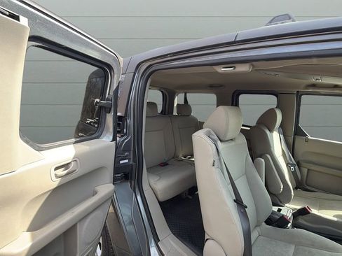 Used 2011 Honda Element EX image 31