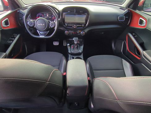Used 2022 Kia Soul Turbo image 30