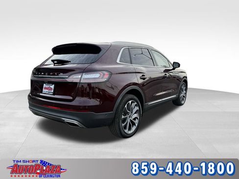 Used 2022 Lincoln Nautilus Reserve w/ Equipment Group 201A AWD/4WD image 11