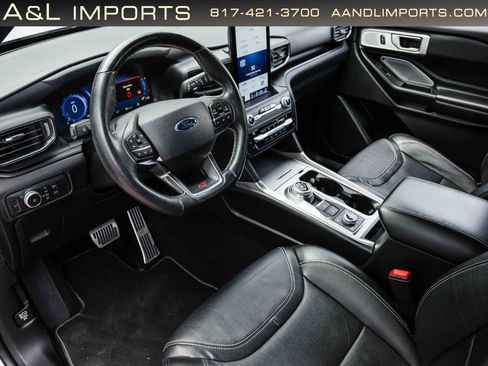 Used 2020 Ford Explorer ST w/ ST Street Pack AWD/4WD image 2
