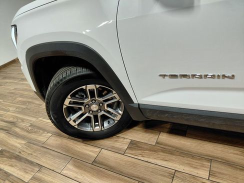 Used 2026 GMC Terrain Elevation AWD/4WD image 12