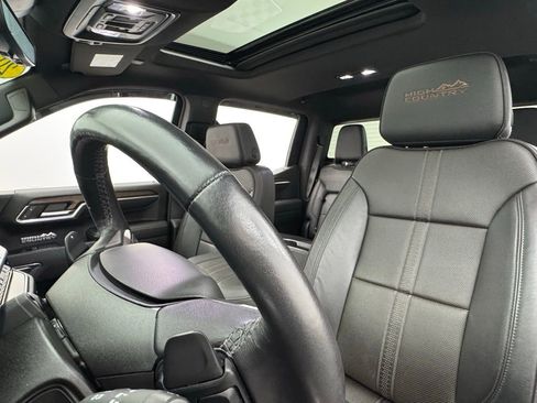 Used 2024 Chevrolet Silverado 1500 High Country AWD/4WD image 20