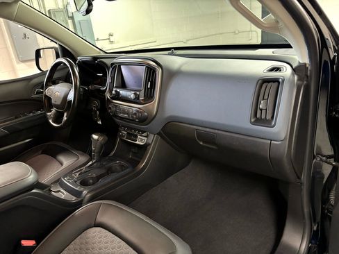 Used 2021 Chevrolet Colorado Z71 image 9