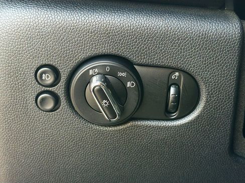 Used 2021 MINI Cooper S w/ Coral Red Edition image 33