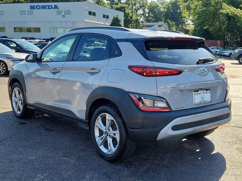 Used 2023 Hyundai Kona SEL w/ Cargo Package AWD/4WD image 8