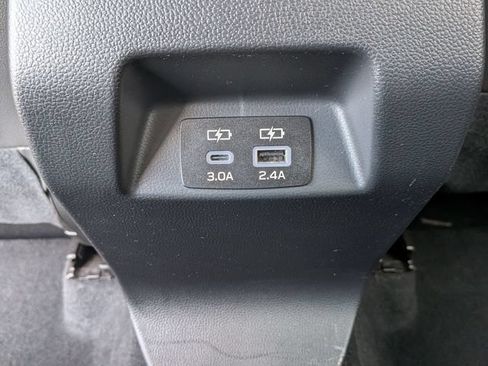 Used 2024 Subaru Crosstrek 2.0i Premium AWD/4WD image 28