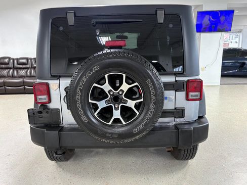 Used 2014 Jeep Wrangler Unlimited Sport w/ Quick Order Package 24S image 8