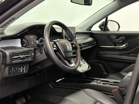 Used 2022 Lincoln Corsair FWD image 15