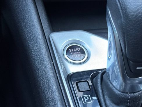 Used 2022 Nissan Altima 2.5 SV FWD image 22
