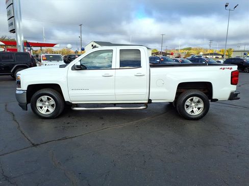 Used 2018 Chevrolet Silverado 1500 LT w/ All Star Edition image 7