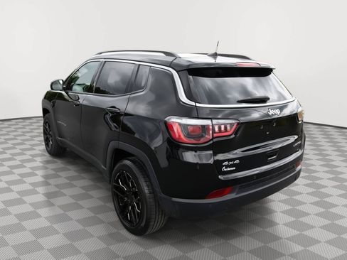 Used 2018 Jeep Compass Limited w/ Navigation Group AWD/4WD image 7