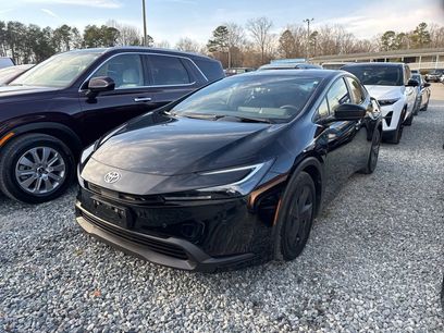 Used 2025 Toyota Prius LE