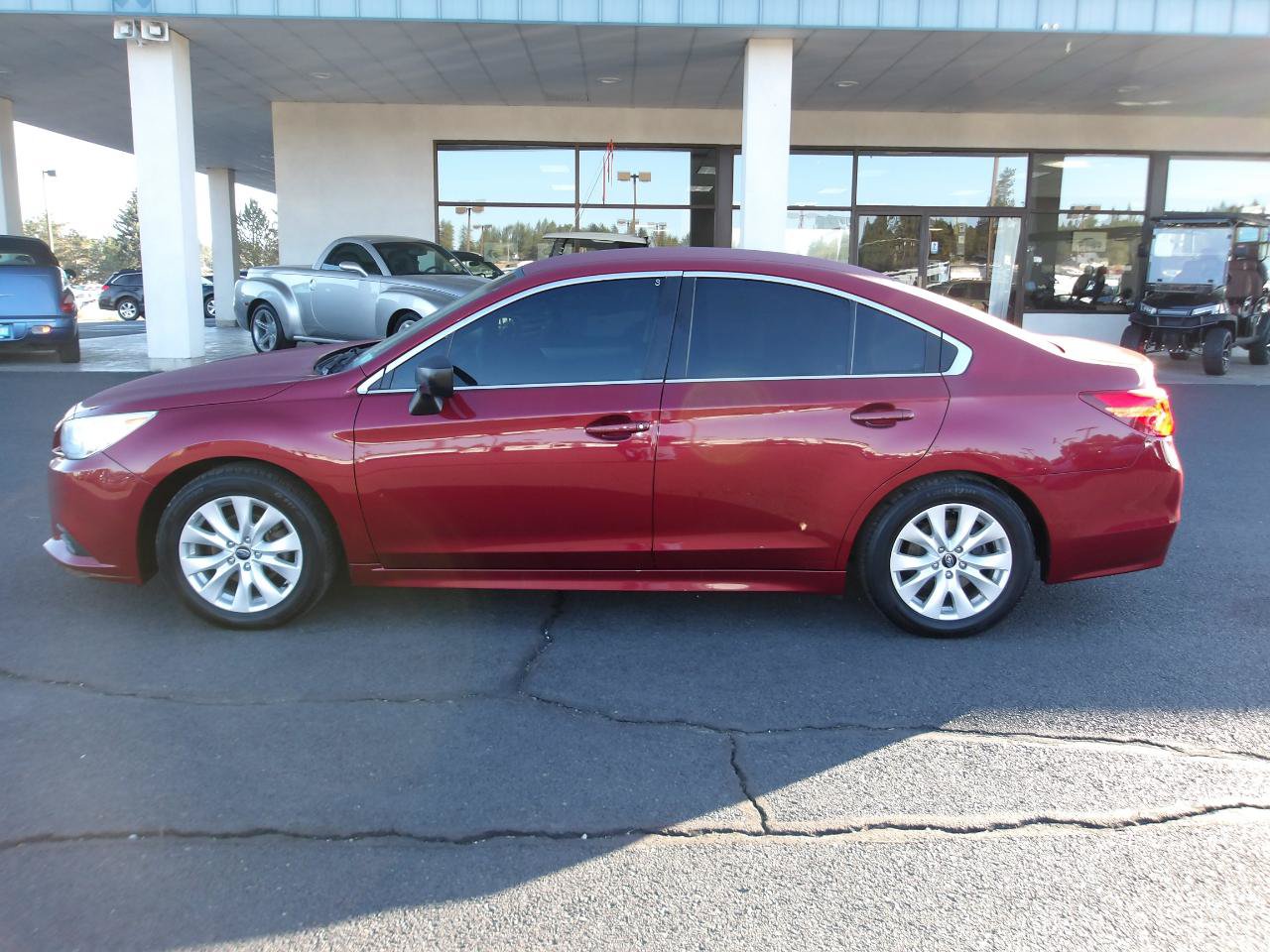 Used 2017 Subaru Legacy 2.5i w/ Alloy Wheel Package AWD/4WD image 2