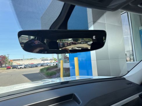 Used 2021 Volkswagen Atlas SE w/ Panoramic Sunroof Package AWD/4WD image 34