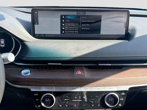 Used 2024 Genesis G80 image 20