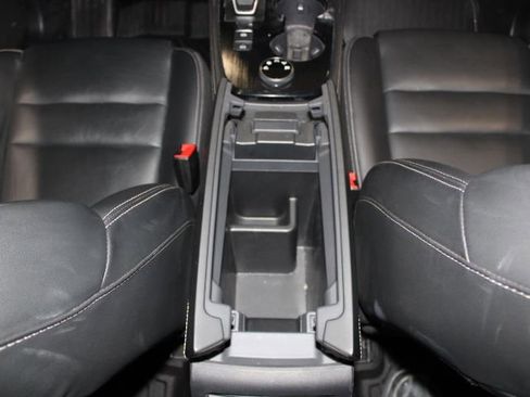 Used 2023 Nissan Rogue SL w/ SL Premium Package image 29