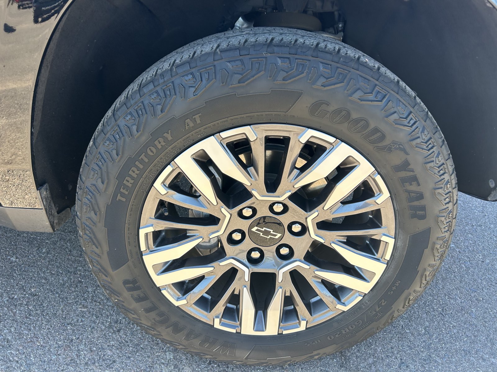 Certified 2025 Chevrolet Tahoe Z71 AWD/4WD image 8