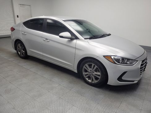 Used 2018 Hyundai Elantra SEL w/ Cargo Package image 11