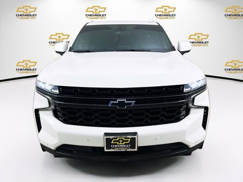 Used 2022 Chevrolet Suburban LS w/ Driver Alert Package image 2