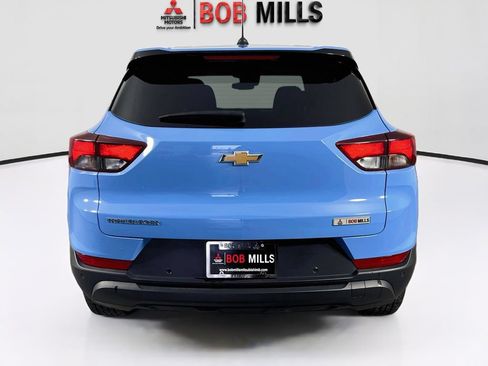 Used 2024 Chevrolet TrailBlazer LS w/ LS Convenience Package FWD image 6