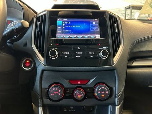 Used 2023 Subaru Forester Premium AWD/4WD image 4