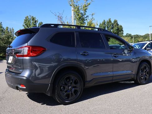 Used 2024 Subaru Ascent Onyx Edition Limited w/ Popular Package Onyx AWD/4WD image 10