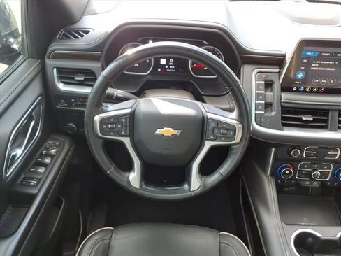 Used 2021 Chevrolet Tahoe Premier w/ Premium Package RWD image 31