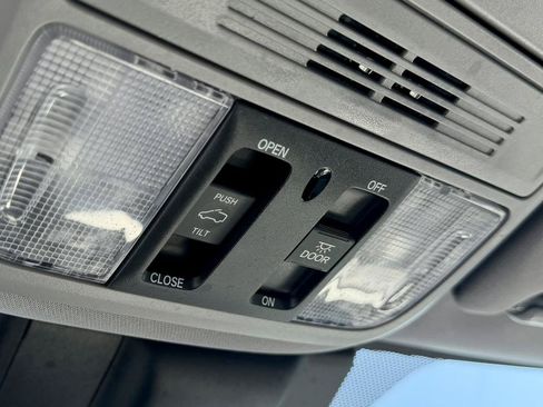Used 2020 Honda Odyssey EX-L image 24