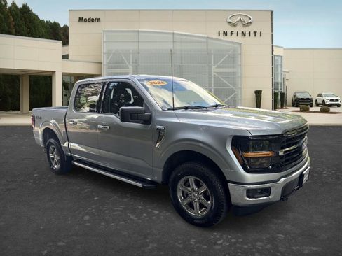 Used 2025 Ford F150 XLT w/ Equipment Group 301A Standard AWD/4WD image 3