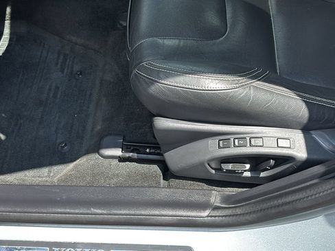 Used 2018 Volvo V60 T5 Dynamic FWD image 25