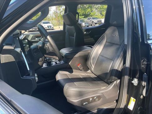 Used 2024 GMC Sierra 1500 Denali w/ Denali Reserve Package AWD/4WD image 9