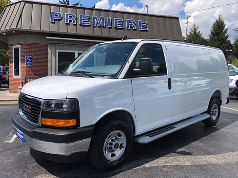 Used 2025 GMC Savana 2500 w/ Driver Convenience Package RWD image 10